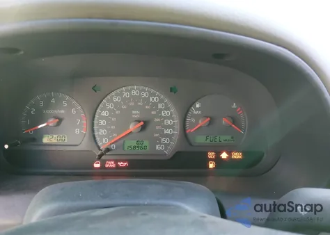 2001 Volvo S40 A/Sport Edition z USA, uszkodzony, nr VIN YV1VS29501F657772